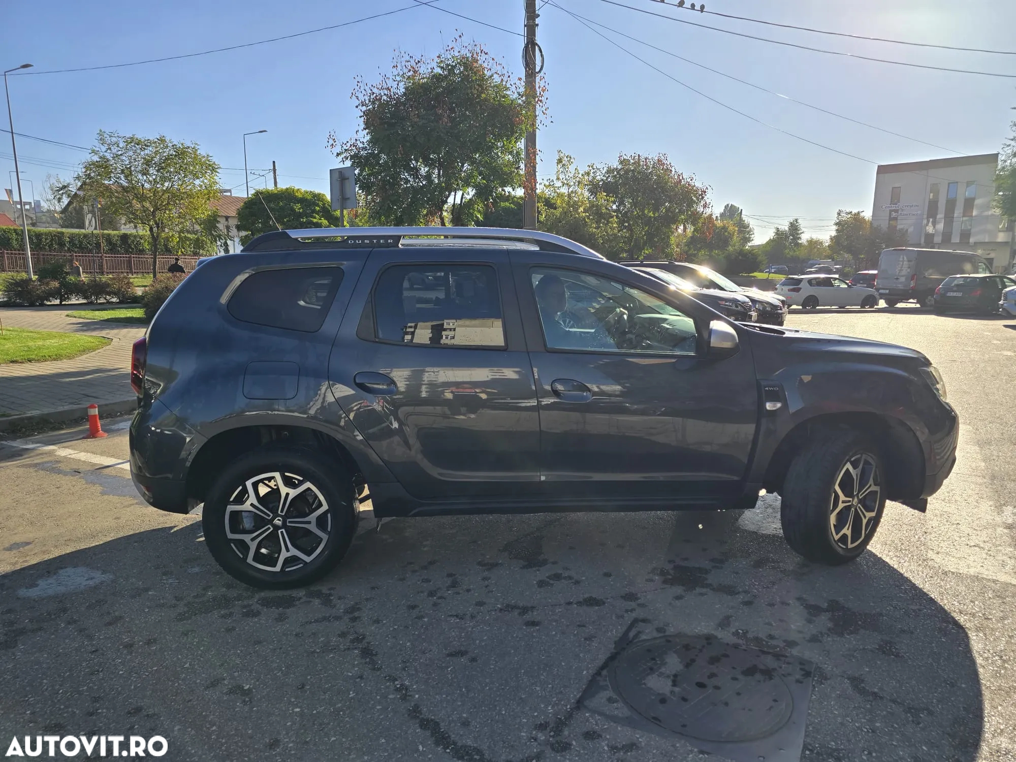 Dacia Duster TCe 150 GPF 4WD SL Orange - 4
