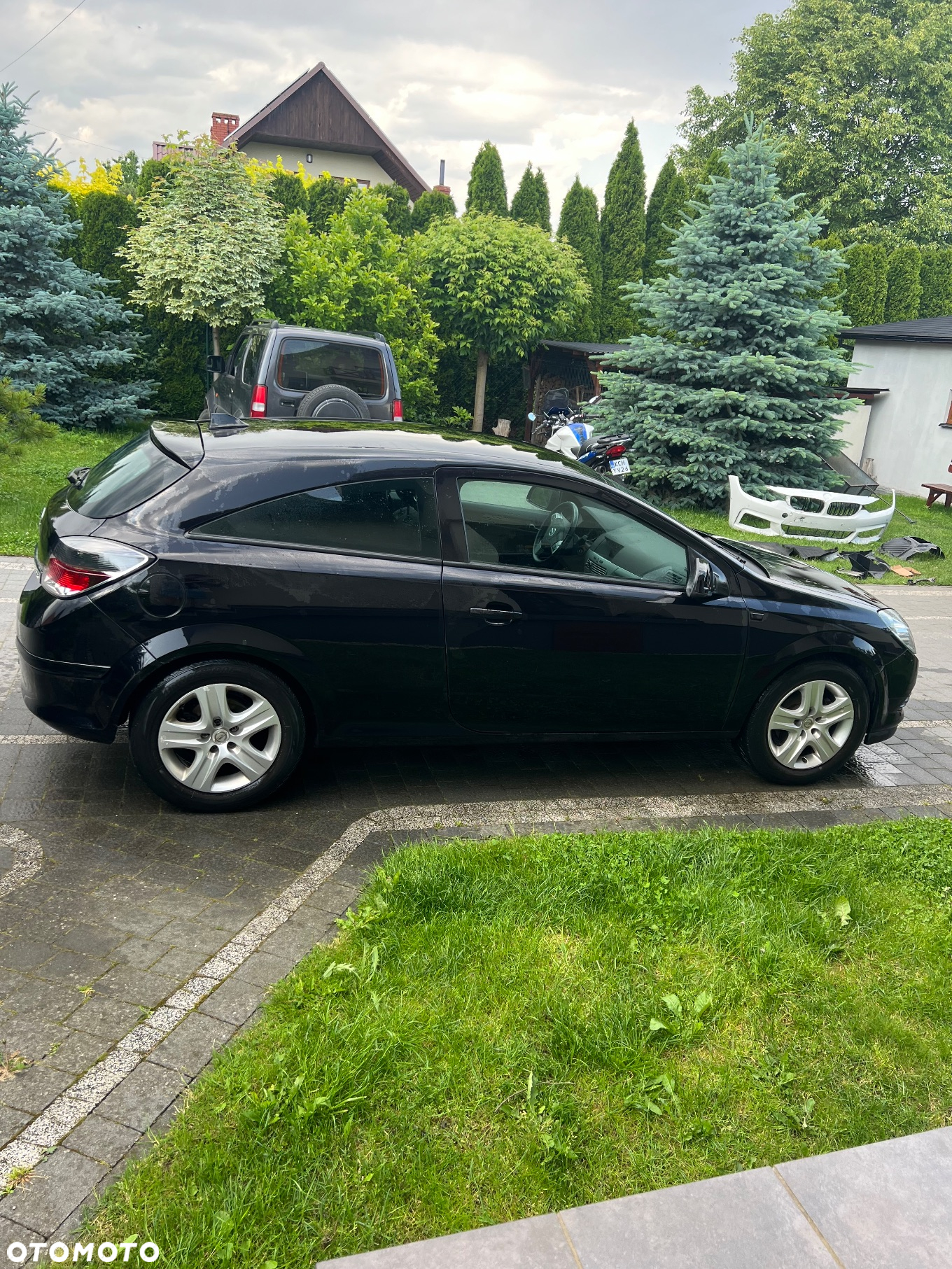 Opel Astra III GTC 1.6 Enjoy - 2