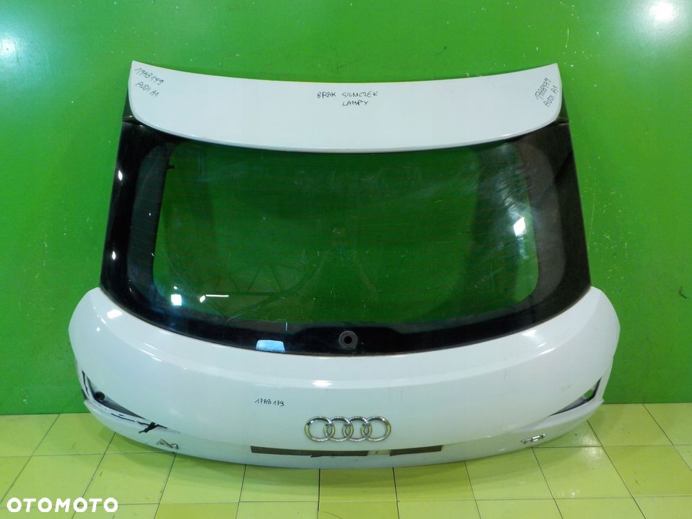 AUDI A1 8X 1.6 TDI 12r 3D klapa tyl - 2