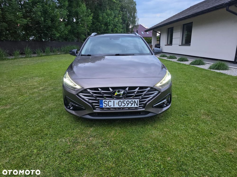 Hyundai i30 1.6 CRDI 48V-Hybrid DCT Prime - 18