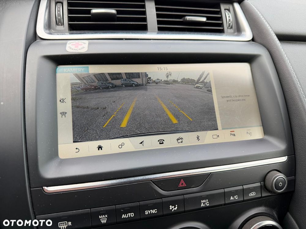 Jaguar E-Pace 2.0 i4P AWD R-Dynamic HSE - 19
