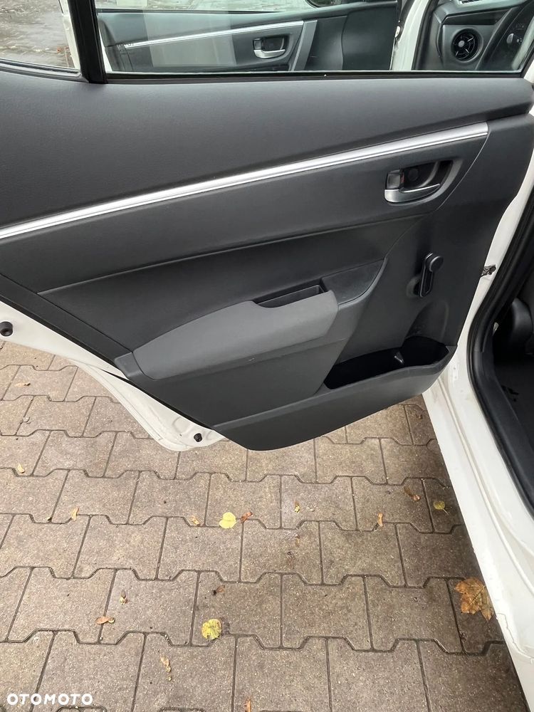 Toyota Corolla 1.33 Active EU6 - 14