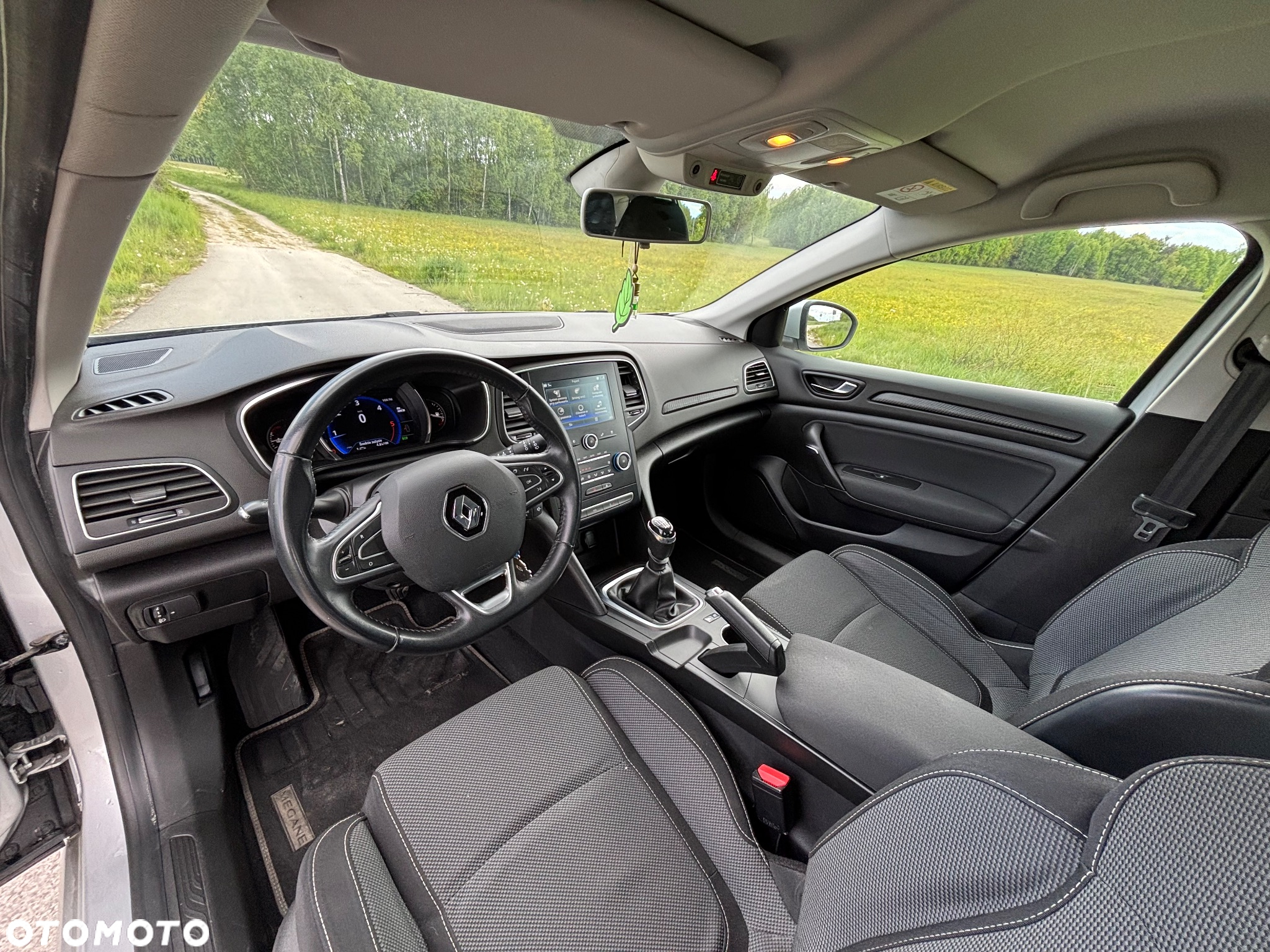 Renault Megane 1.5 Blue dCi Limited - 20
