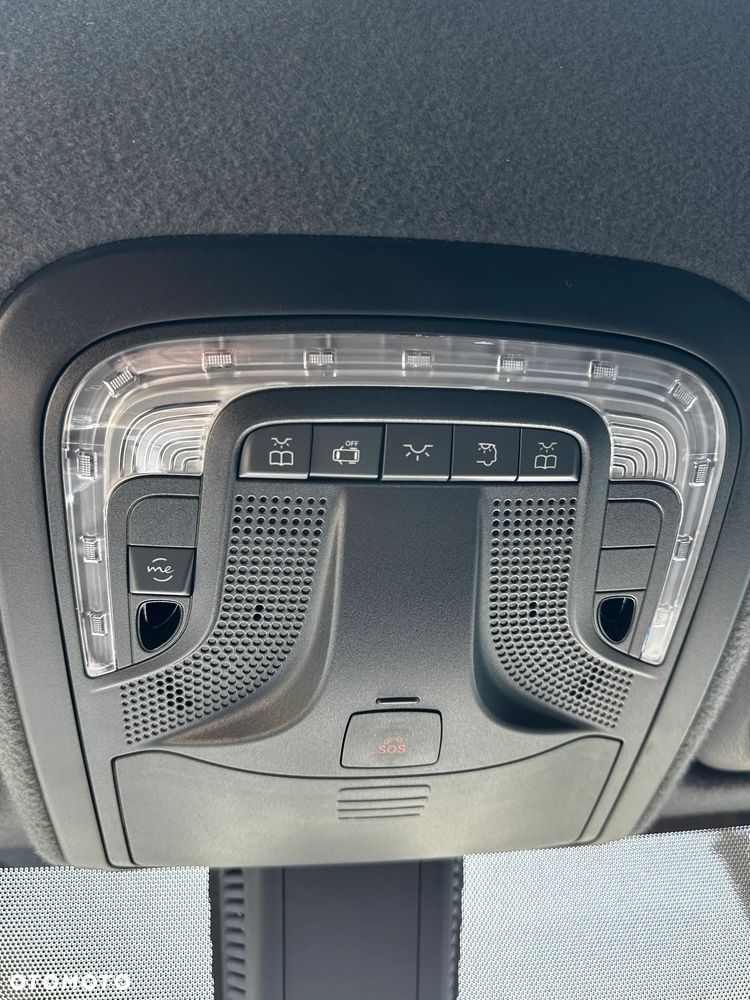 Mercedes-Benz Sprinter - 24