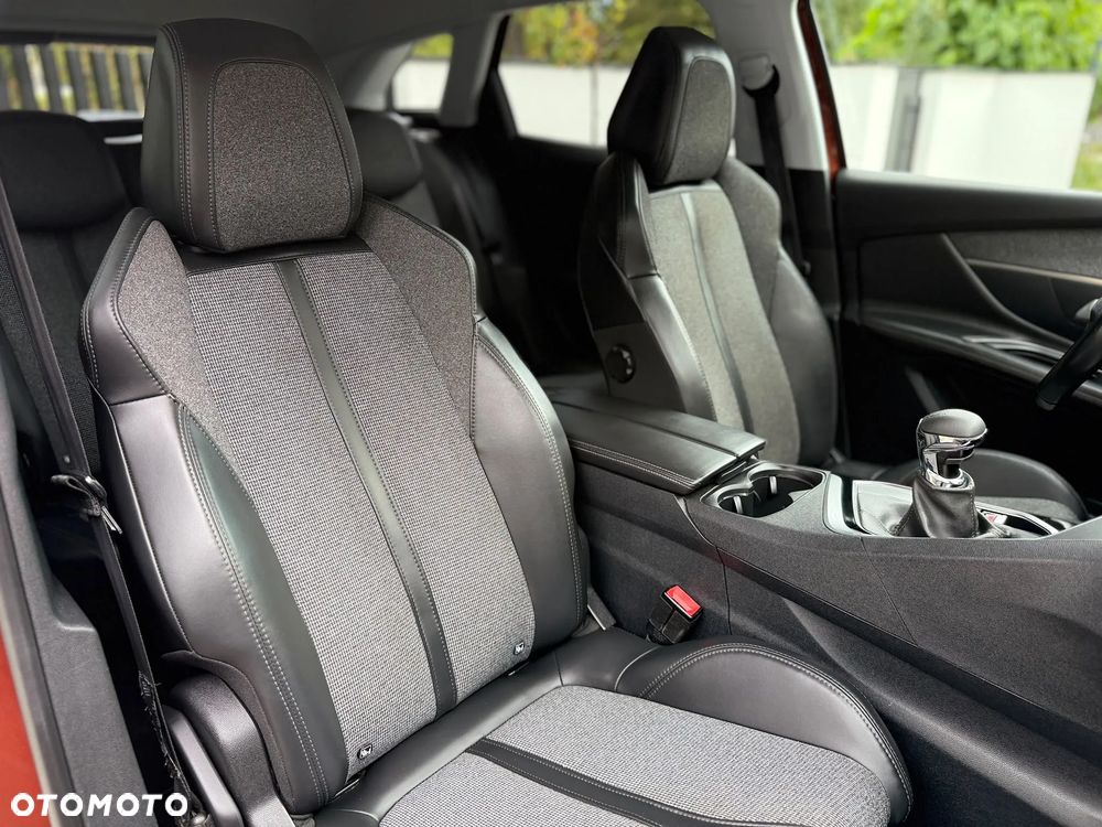 Peugeot 3008 2.0 HDi Premium - 12