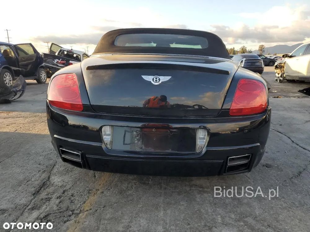Bentley Continental GT - 4