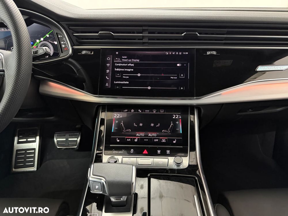 Audi Q8 SUV TFSI e quattro 290 kW tiptronic S line business - 33