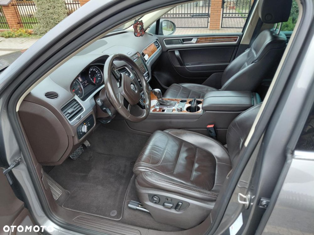 Volkswagen Touareg - 8