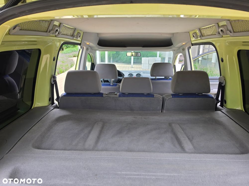 Volkswagen Caddy 1.6 Life Colour Concept - 14
