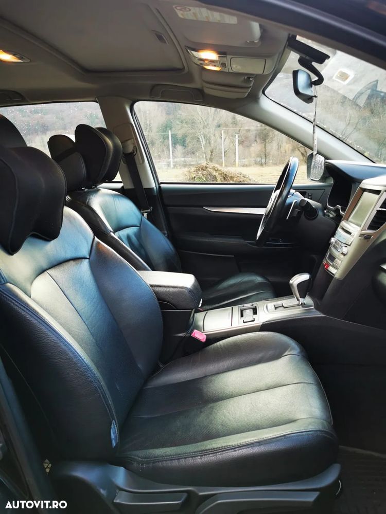 Subaru Outback - 6