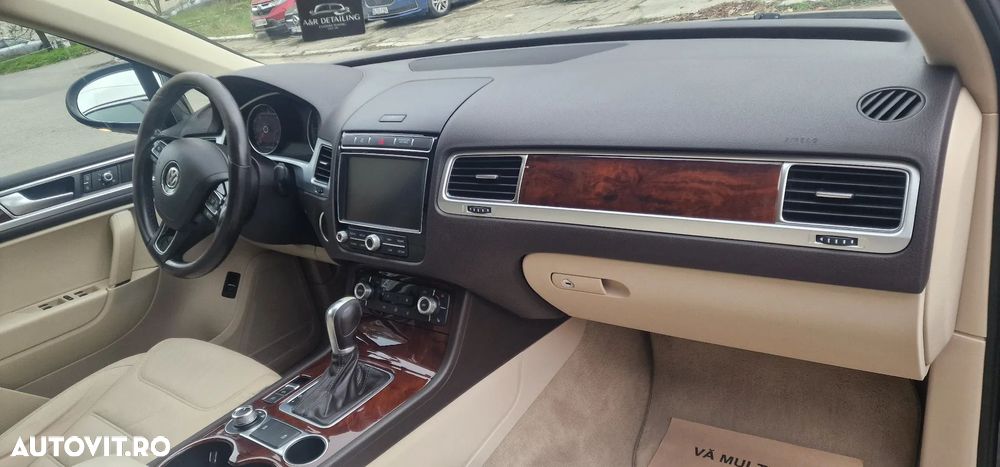 Volkswagen Touareg 3.0 V6 TDI SCR Blue Motion DPF Automatik Executive Edition - 12