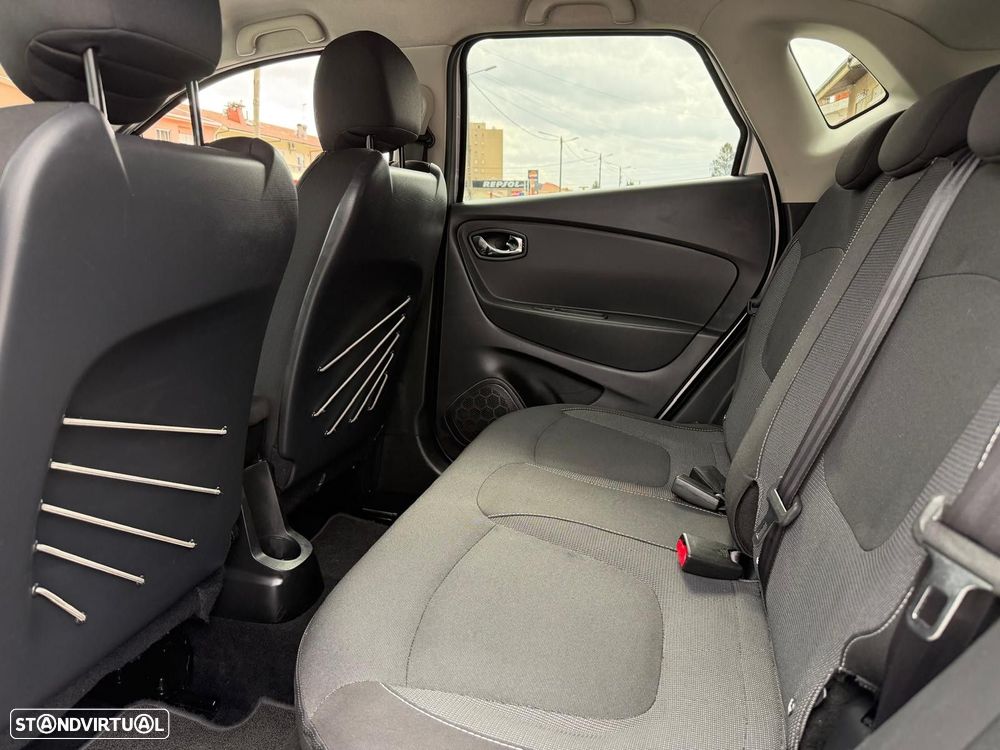 Renault Captur 1.5 dCi Exclusive - 11