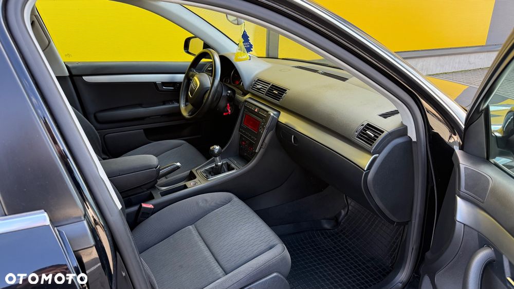 Audi A4 Avant 2.0 TDI - 7