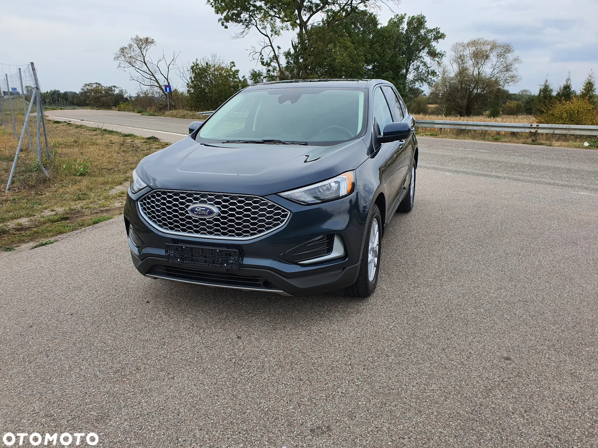 Ford Edge - 3