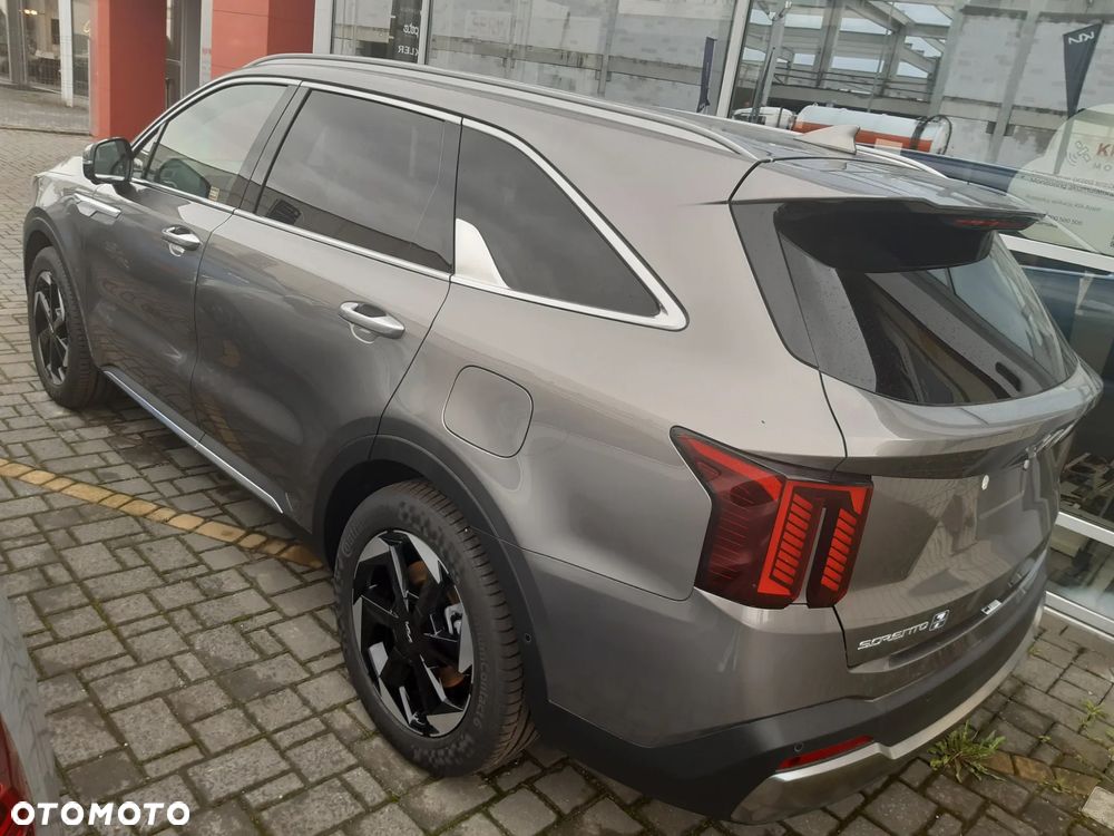 Kia Sorento 1.6 T-GDI HEV L AWD 7os - 4