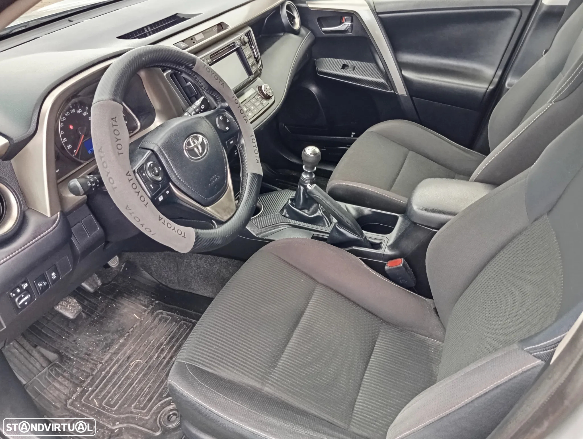 Toyota RAV4 2.0 D-4D Comfort - 7