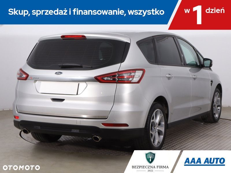 Ford S-Max - 7