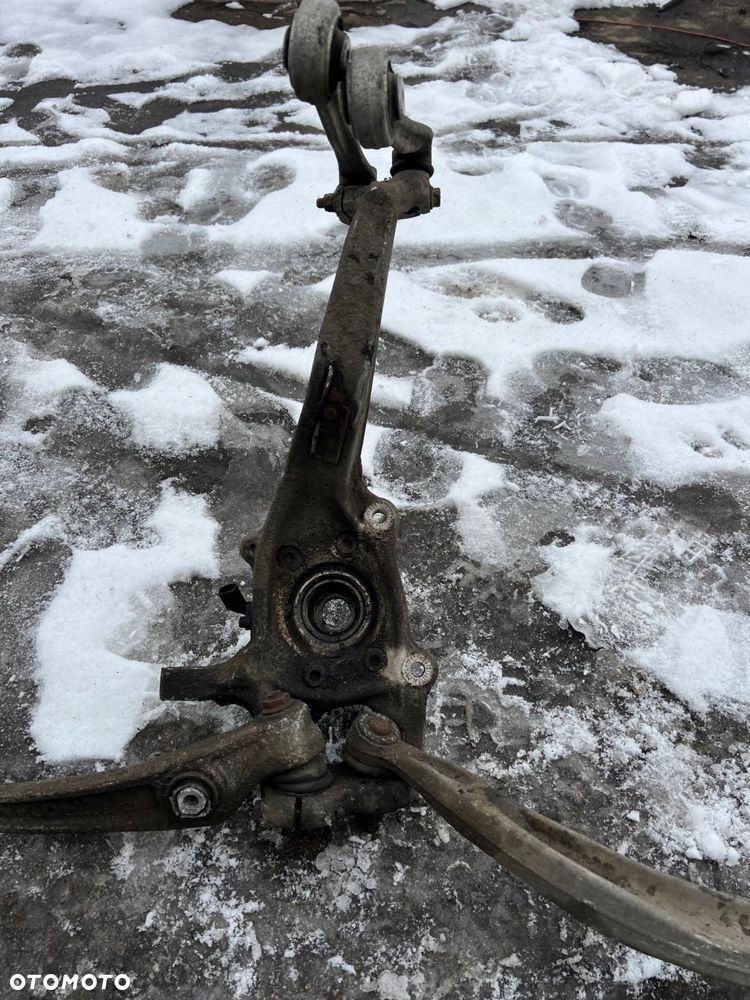 audi zwrotnica prawa przednia prawy przód wahacze 4g0407242c 8k0407258abs - 4