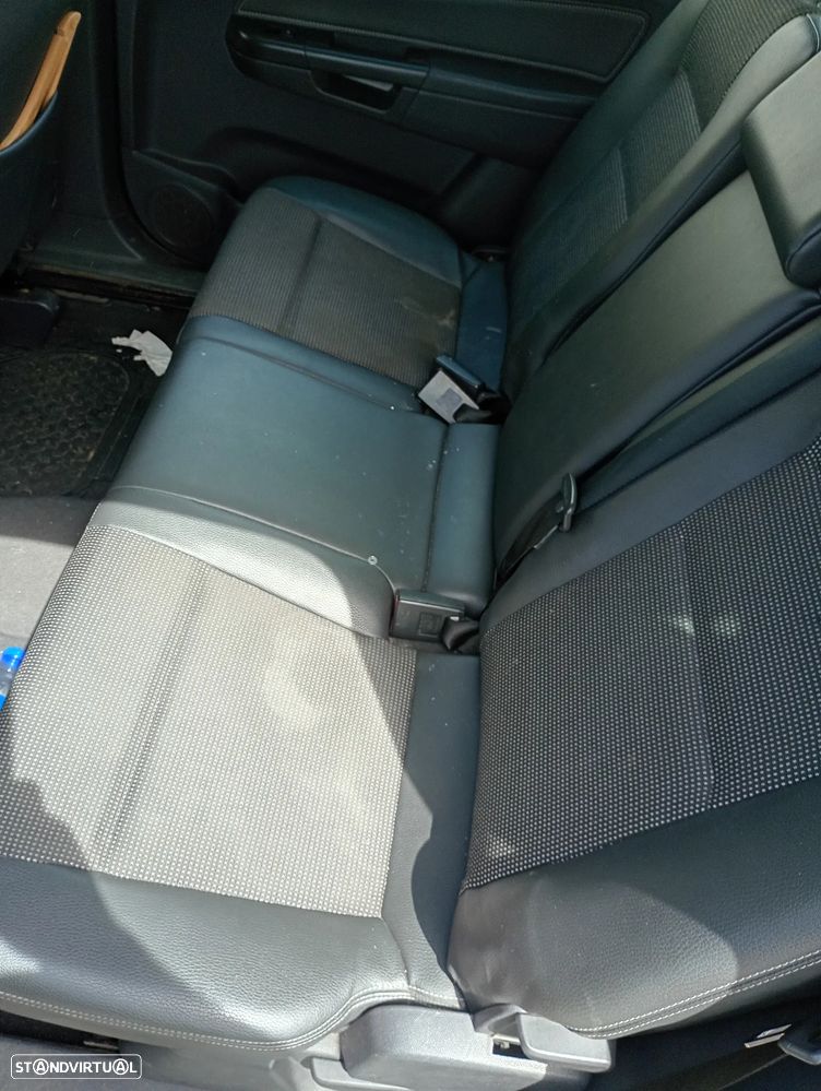 Opel Zafira 1.9 CDTI Cosmo - 8