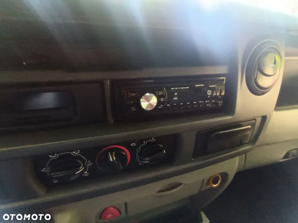 Renault Master dCi L1H1 - 12