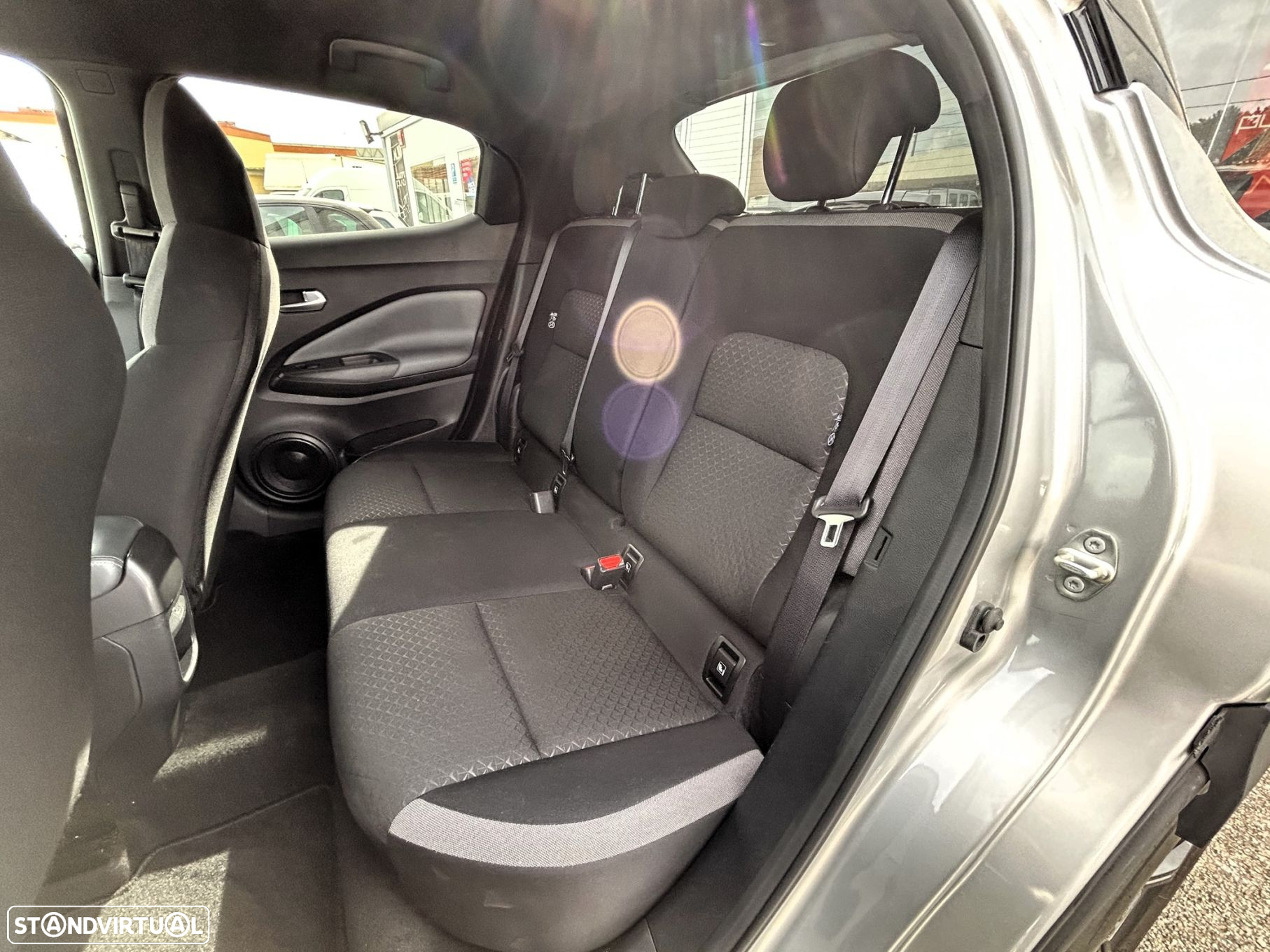 Nissan Juke 1.0 DIG-T N-Connecta DCT - 23