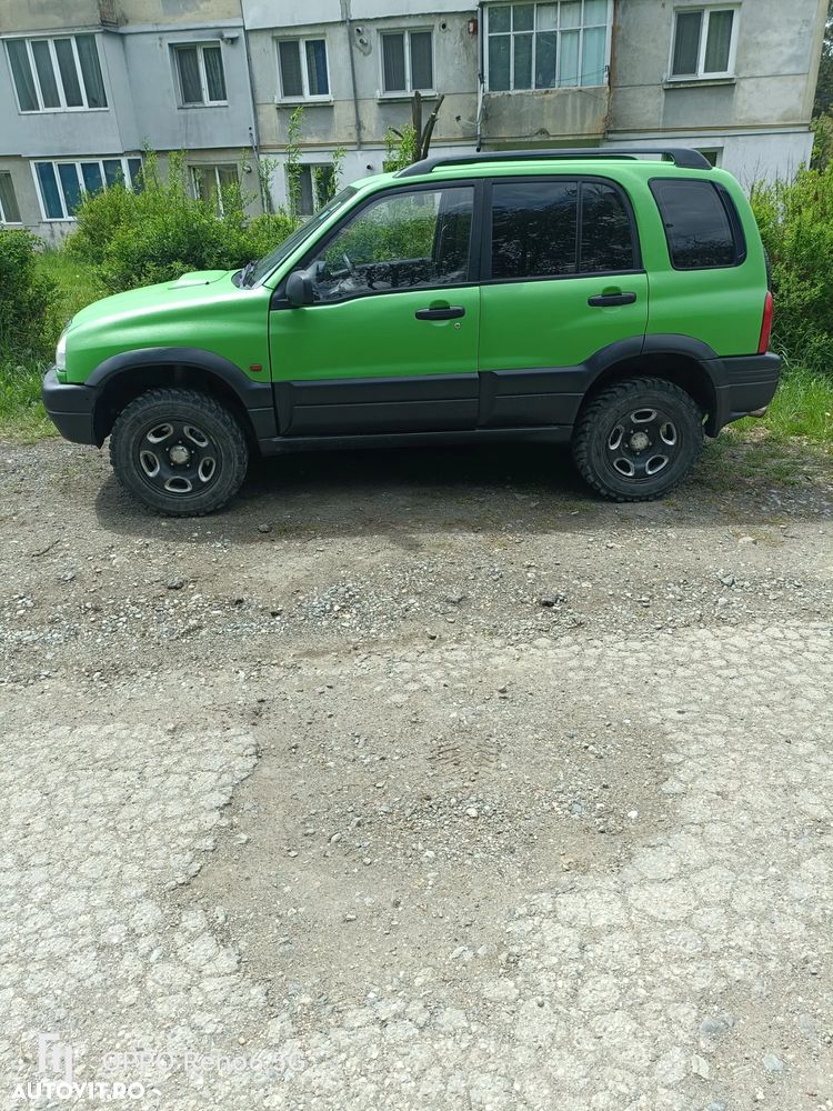 Suzuki Grand Vitara 2.0 TD - 2
