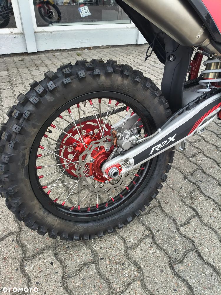 MRF Inny - 11
