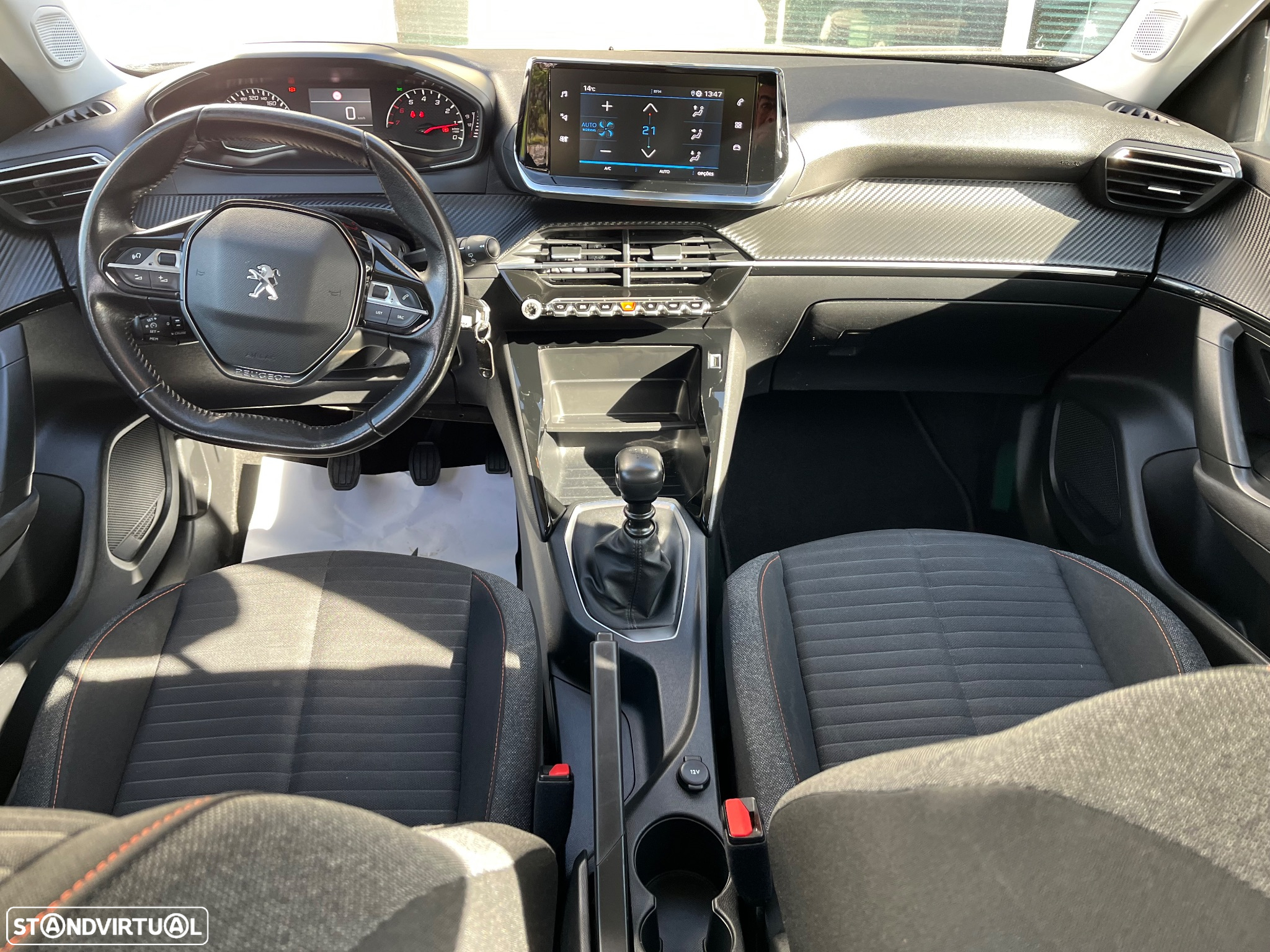 Peugeot 2008 1.2 PureTech Active Pack - 15