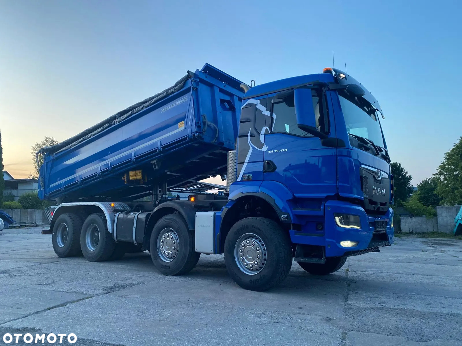 MAN TGS 35.470 8x4 Meiller Kipper + Bordmatik / Retarder / Jak Nowy - 2