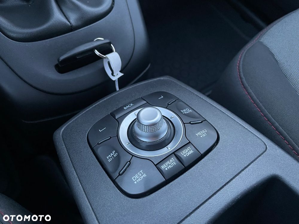 Renault Scenic 1.4 16V TCE Privilege - 17