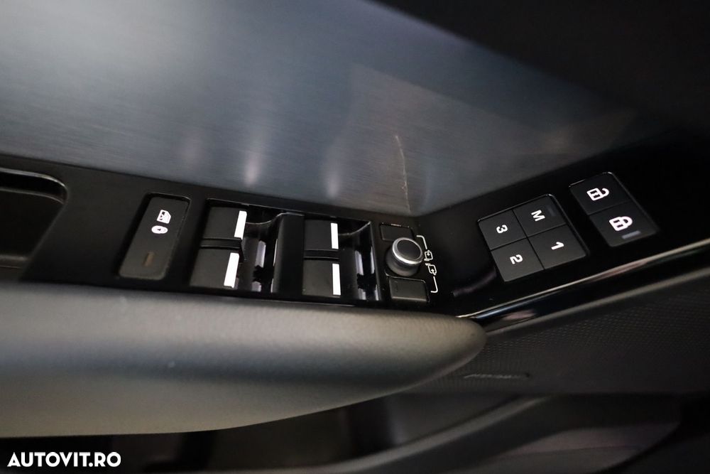 Land Rover Range Rover Velar - 24