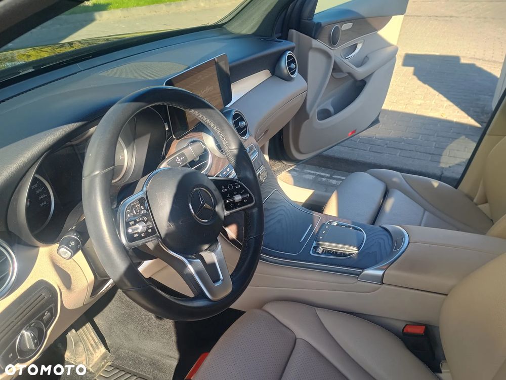 Mercedes-Benz GLC 200 d 4-Matic - 11
