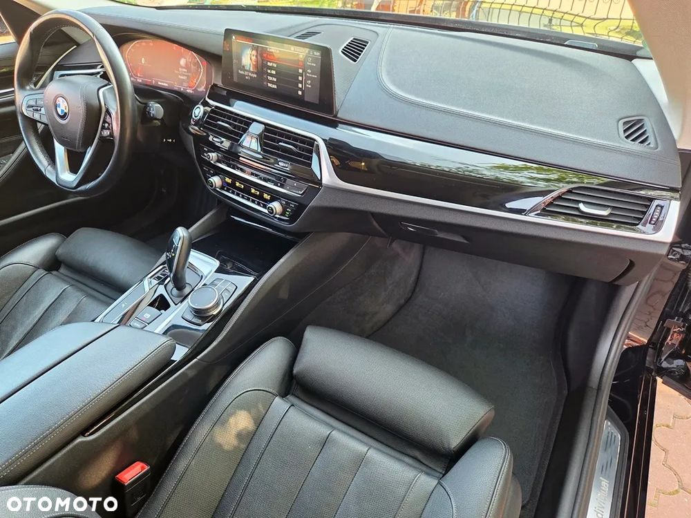 BMW Seria 5 - 38
