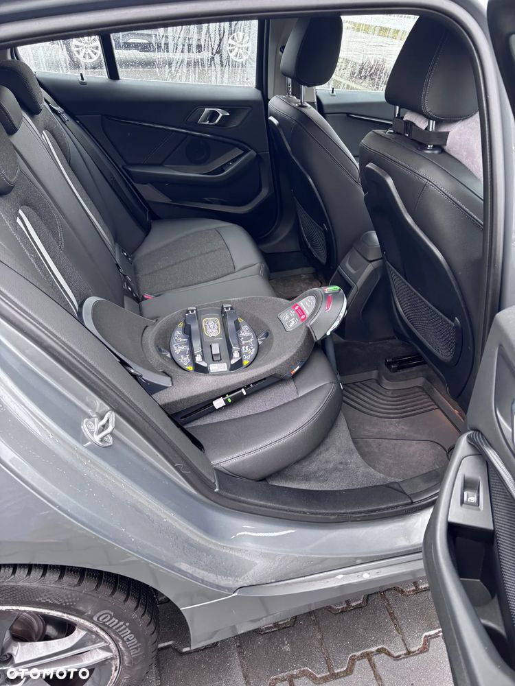 BMW Seria 1 118i Sport Line - 13