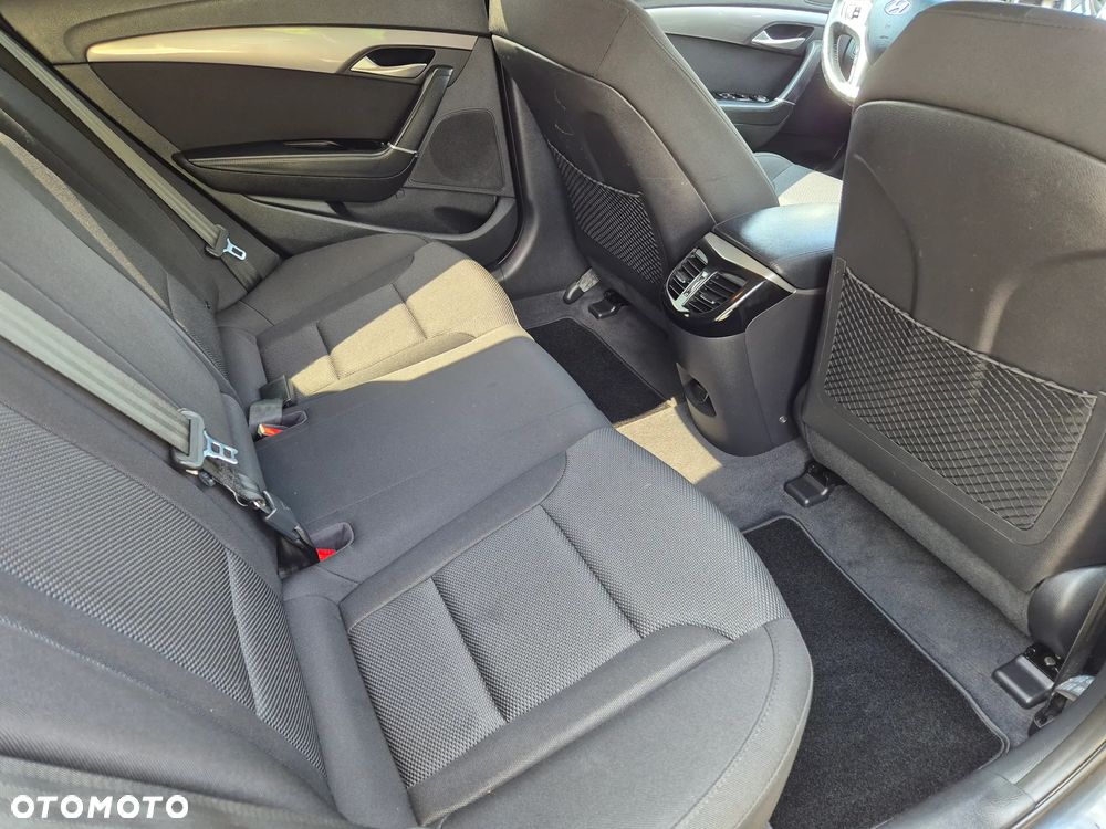 Hyundai i40 - 17