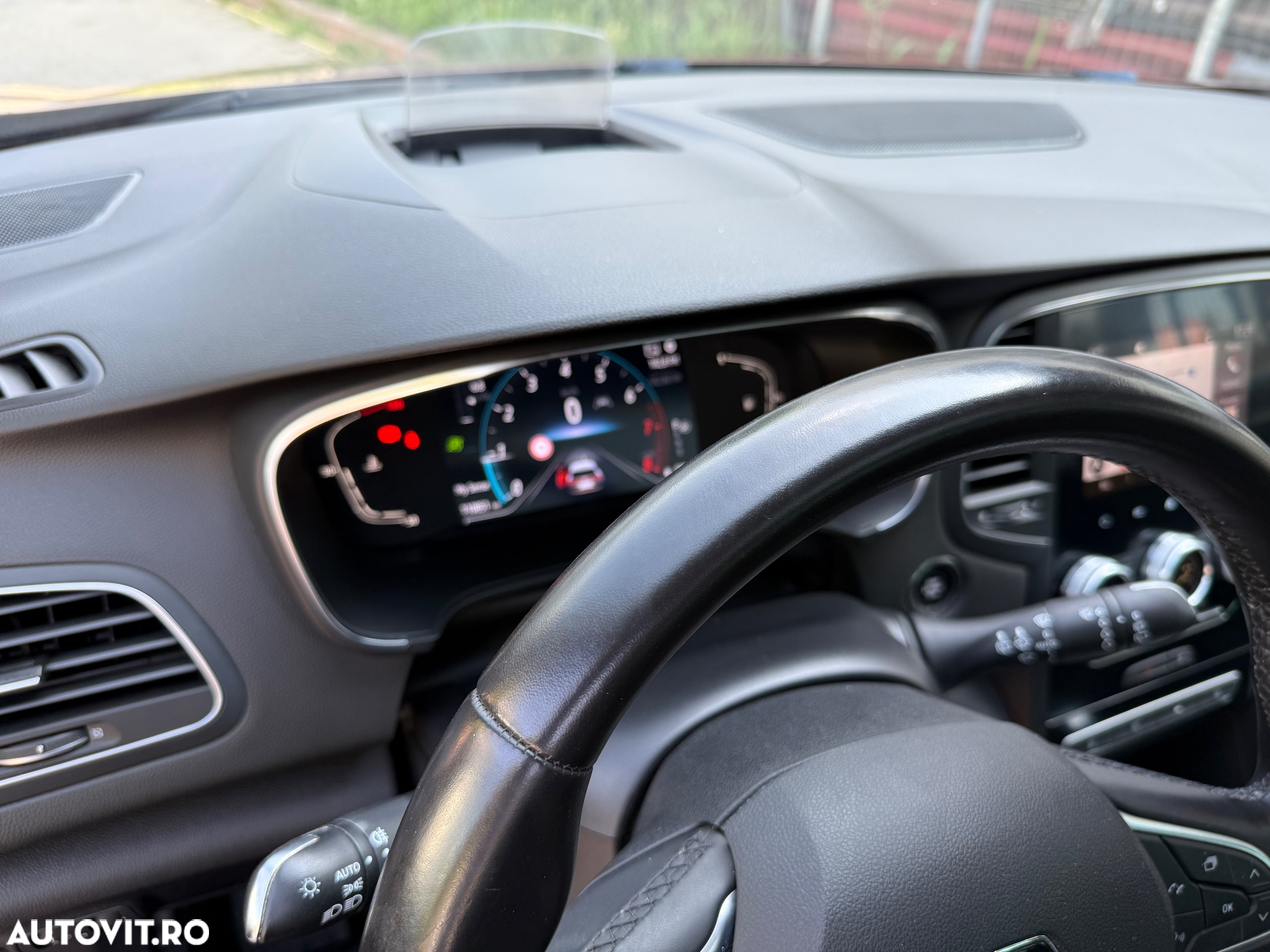 Renault Megane TCe GPF EDC Intens - 17