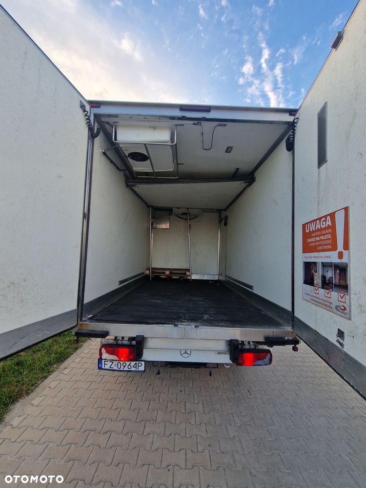 Mercedes-Benz SPRINTER - 9