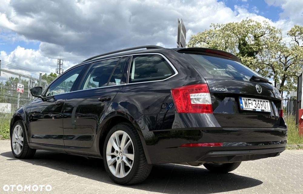 Skoda Octavia 2.0 TDI SCR Style DSG - 6