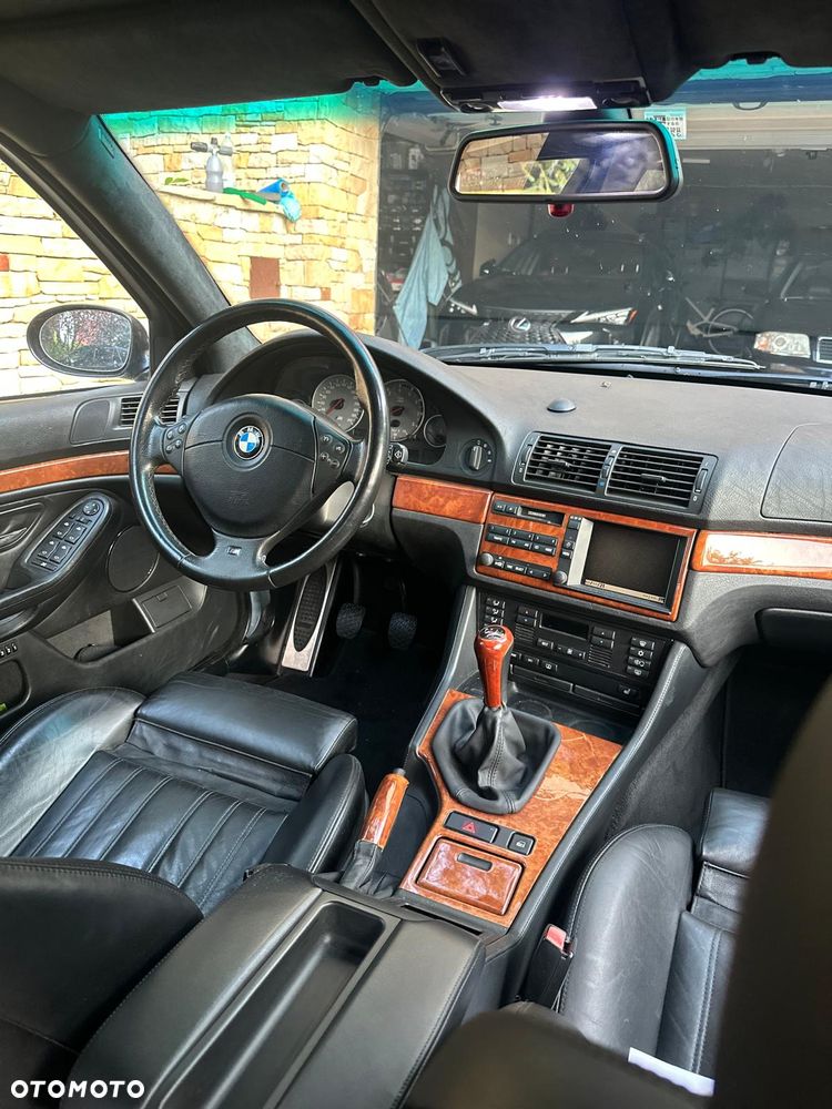 BMW M5 Standard - 13