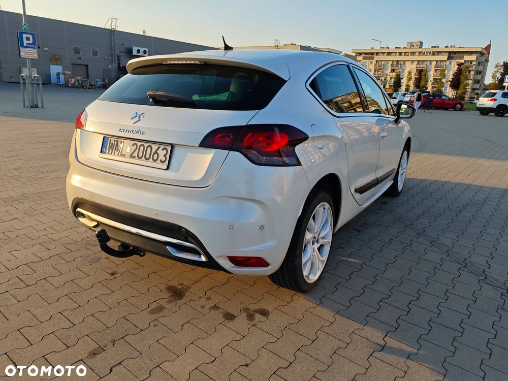Citroën DS4 1.6 THP SportChic - 3
