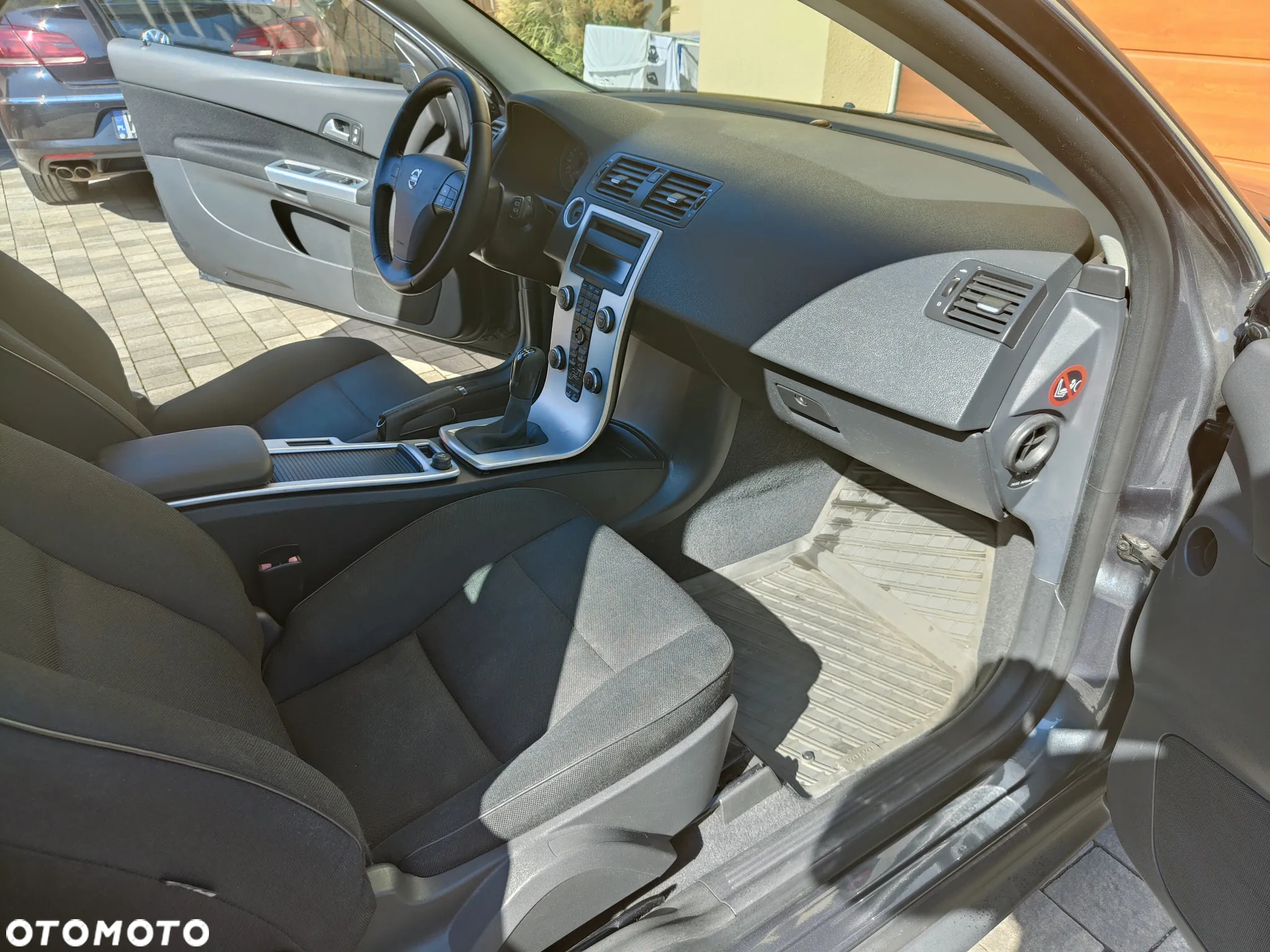 Volvo C30 D2 - 11