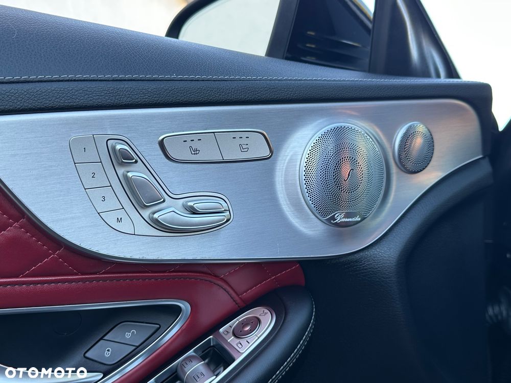 Mercedes-Benz Klasa C 300 9G-TRONIC - 14