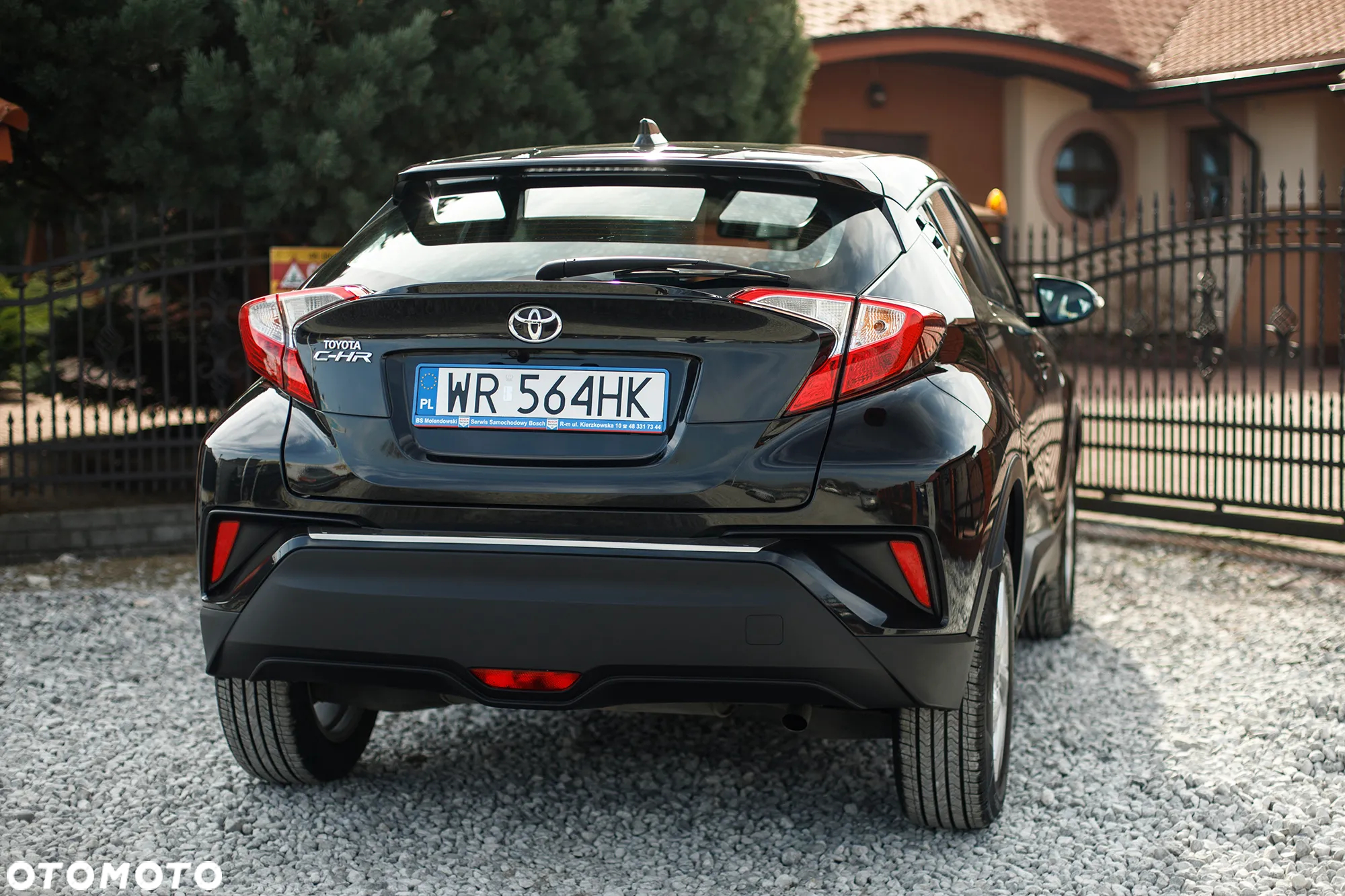 Toyota C-HR 1.2 T Premium - 10