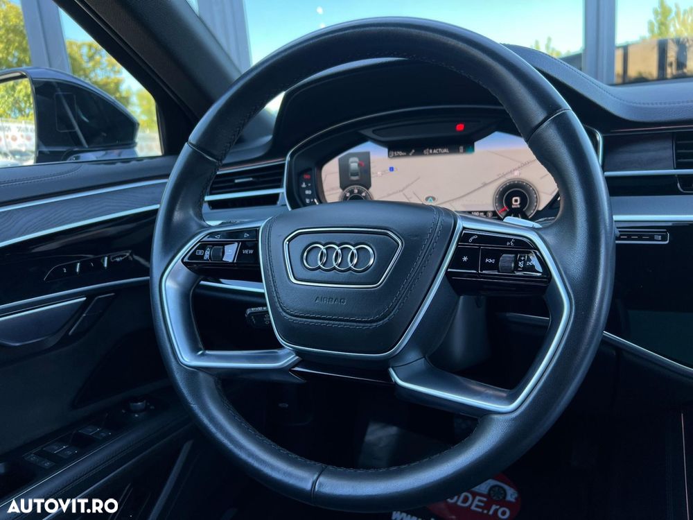 Audi A8 - 10