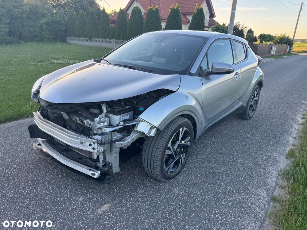 Toyota C-HR Style Selection - 2