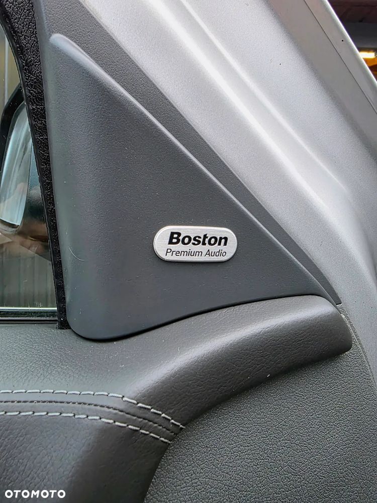 Jeep Grand Cherokee - 10