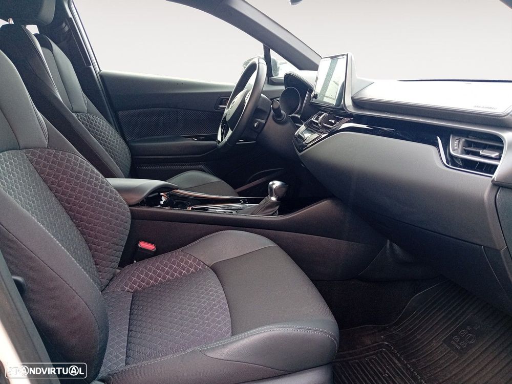 Toyota C-HR 1.8 Hybrid Square Collection - 15