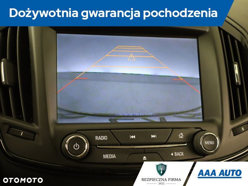 Opel Insignia - 22