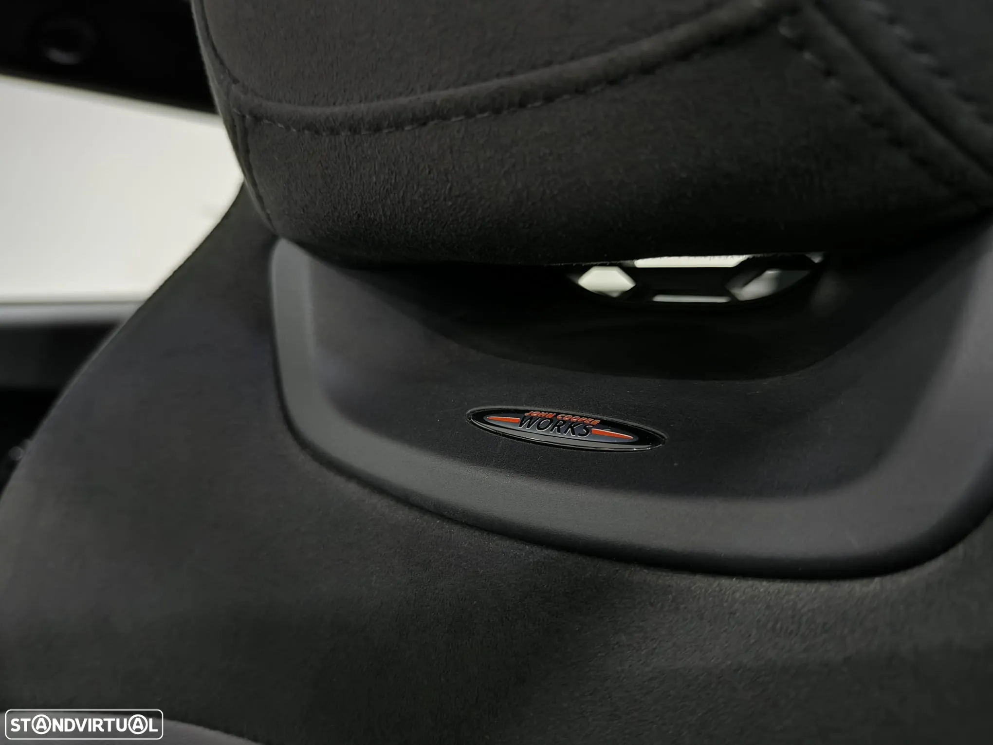 MINI 3 Portas John Cooper Works Sport Aut. - 26