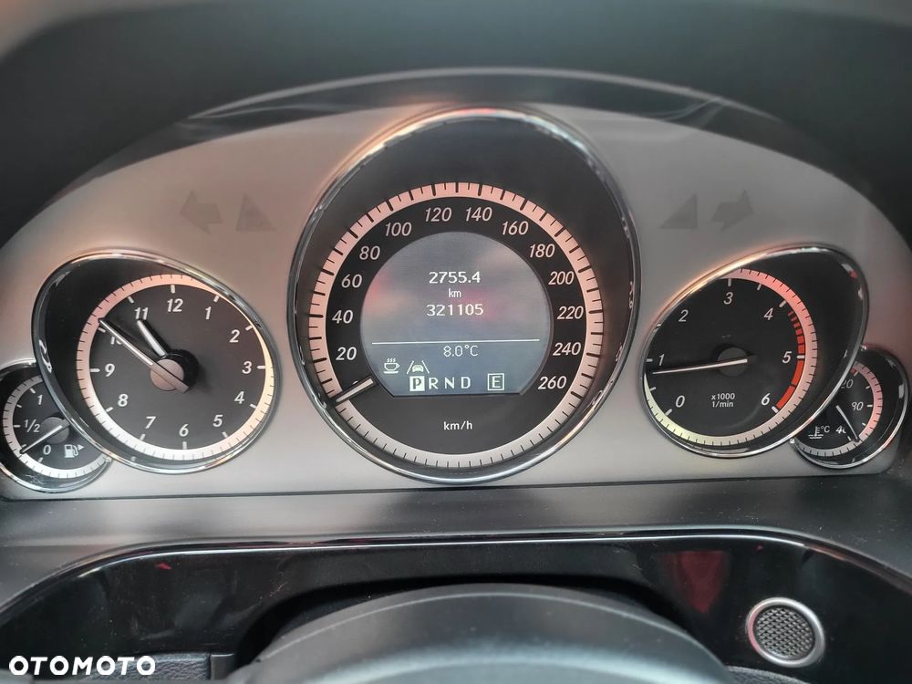 Mercedes-Benz Klasa E 250 CDI DPF BlueEFFICIENCY Automatik Avantgarde - 13